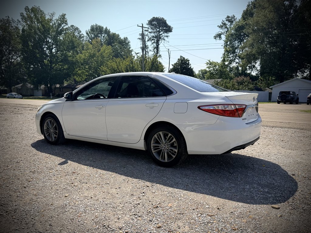 2016 Toyota Camry - $12,950