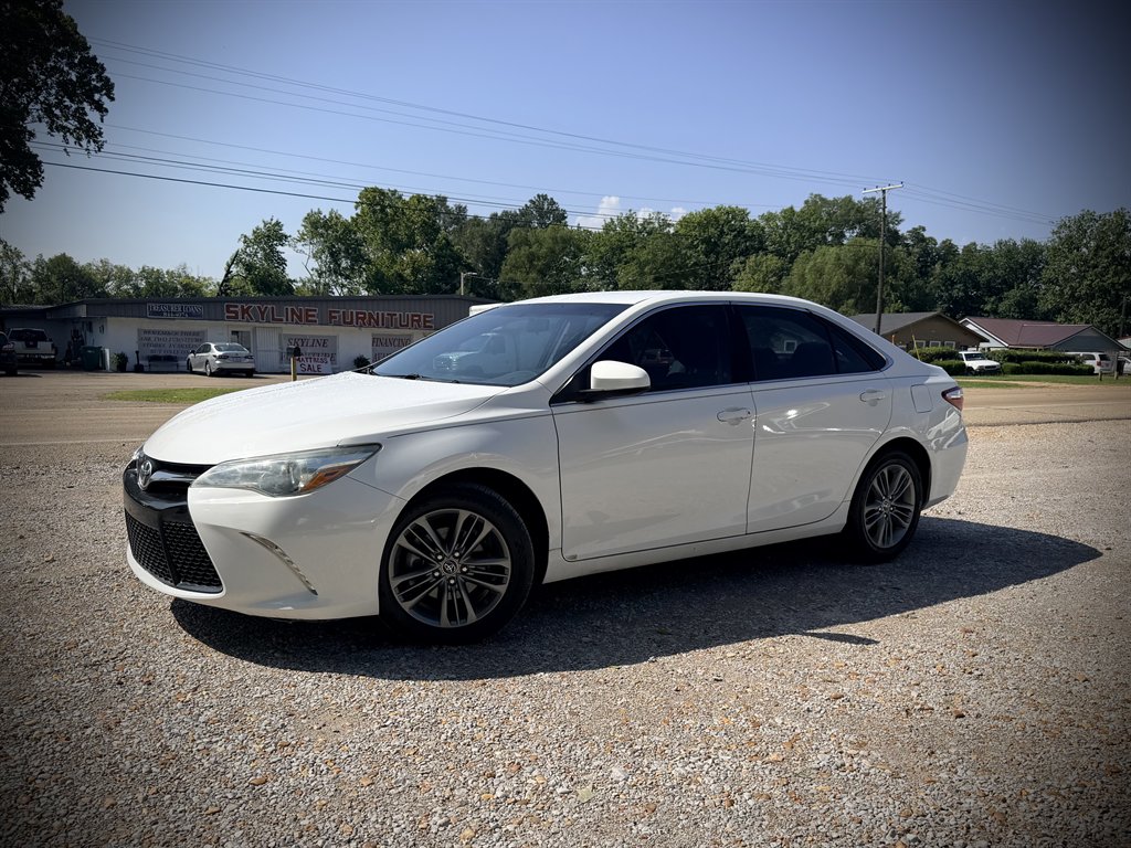 2016 Toyota Camry - $12,950
