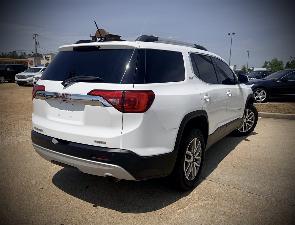 2017 GMC Acadia - $9,450
