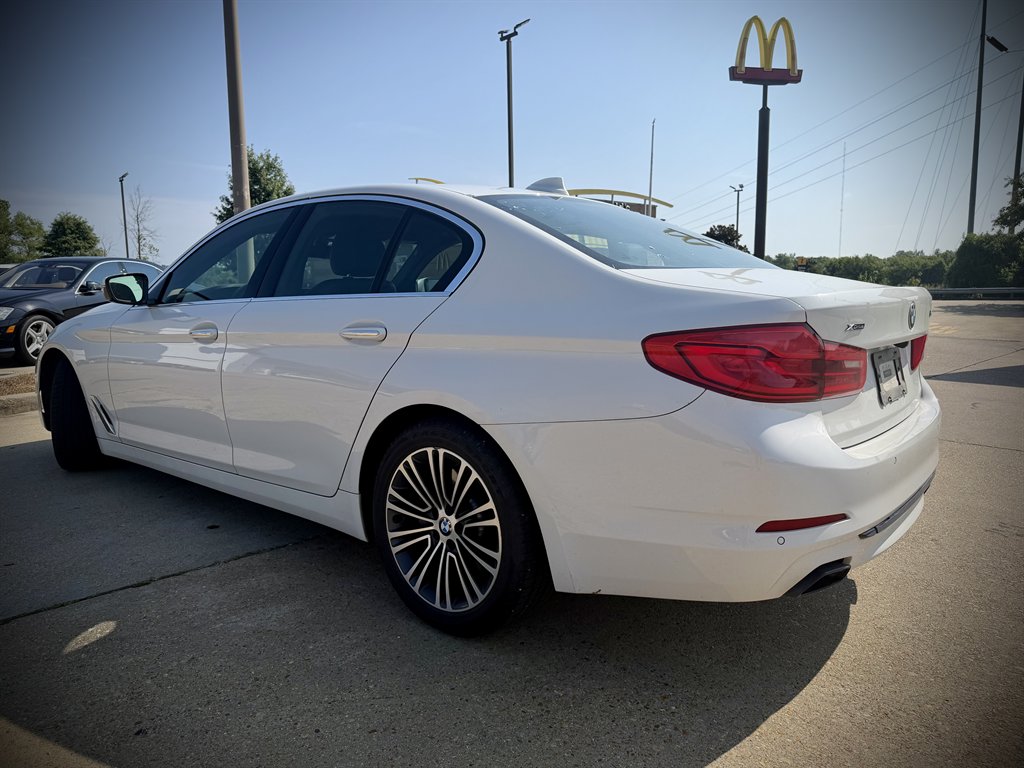 2018 BMW 540i - $16,850