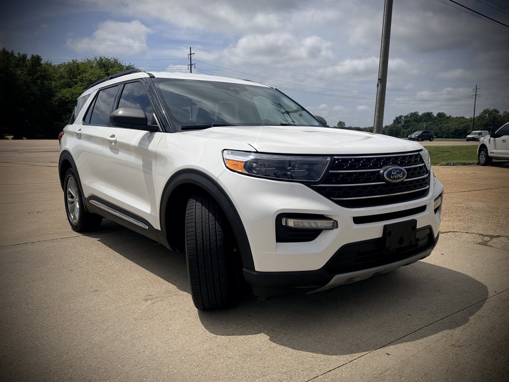 2021 Ford Explorer - $16,450