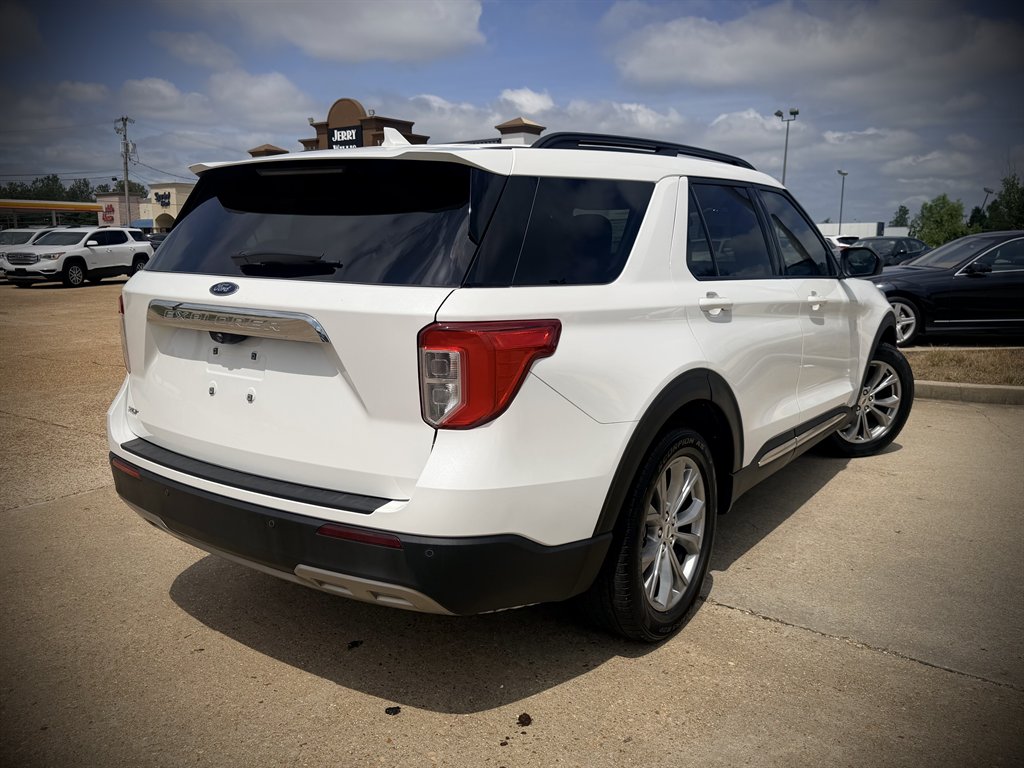 2021 Ford Explorer - $16,450