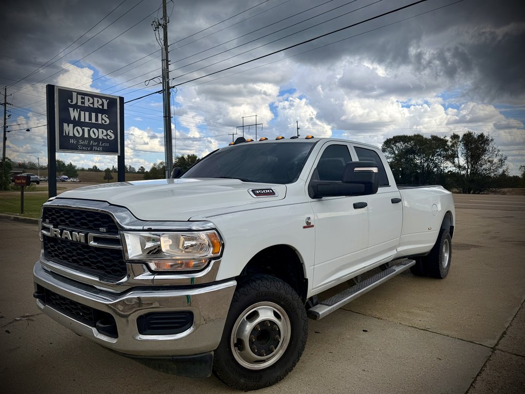 2023 Ram 3500