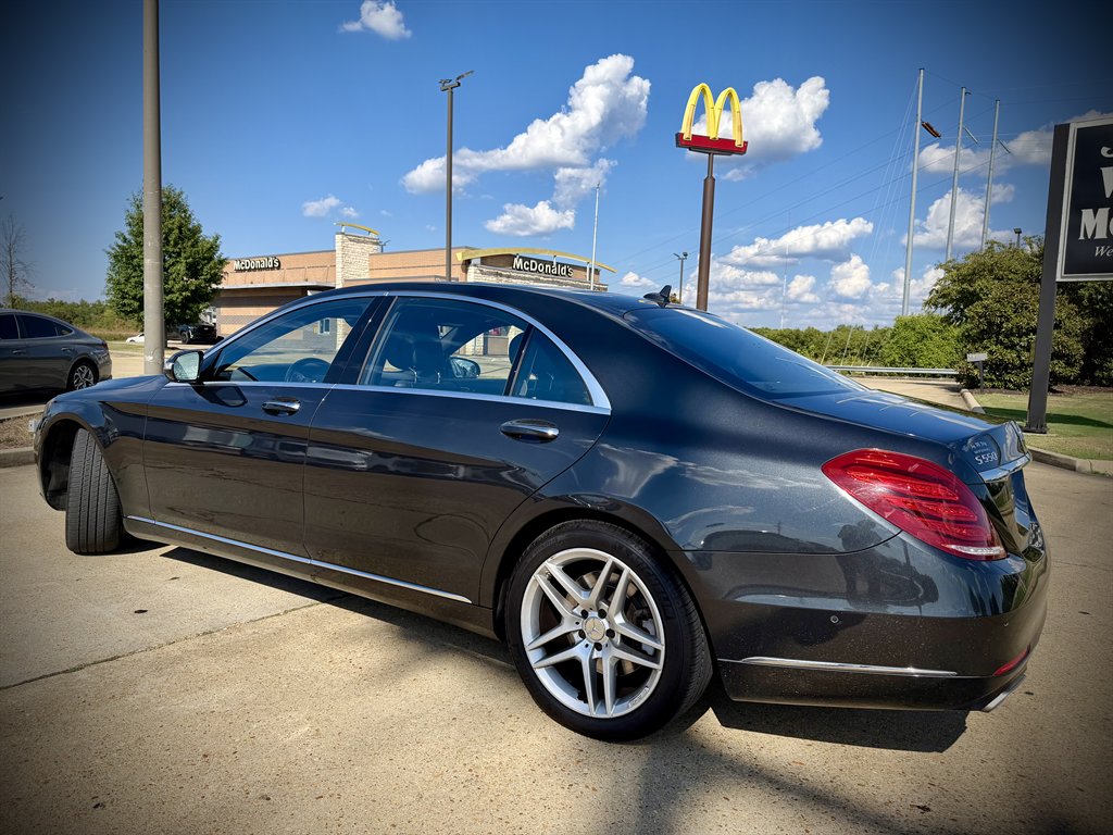 2016 Mercedes-Benz S-class - $25,850