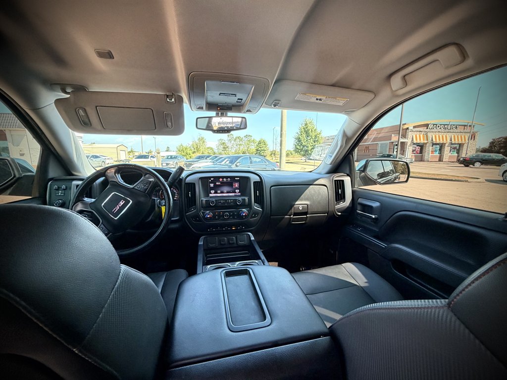 2015 GMC Sierra - $18,950