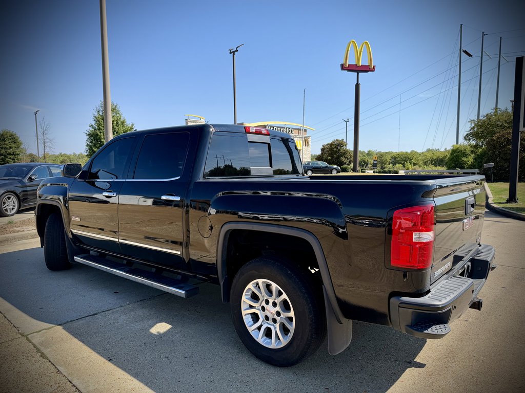 2015 GMC Sierra - $18,950