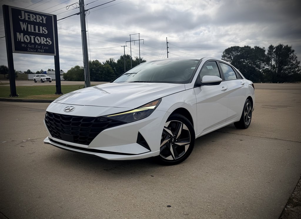 2023 Hyundai Elantra