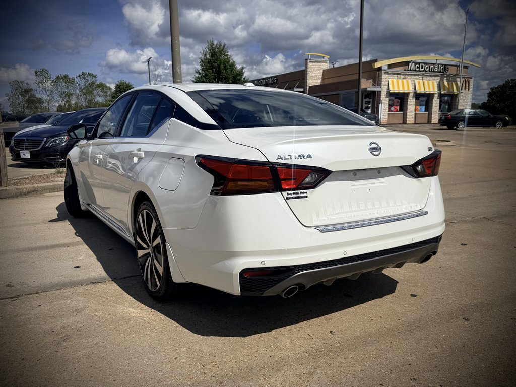 2020 Nissan Altima - $14,950