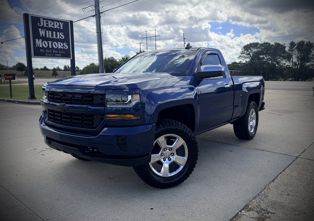2016 Chevrolet Silverado - $19,450