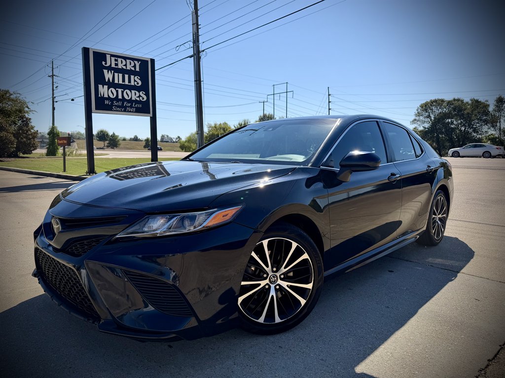 2019 Toyota Camry - $14,950