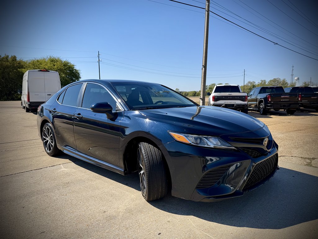 2019 Toyota Camry - $14,950