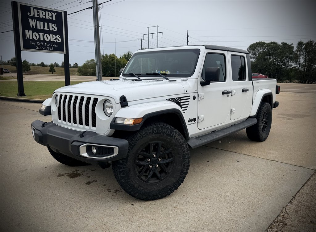 2023 Jeep Gladiator - $25,950