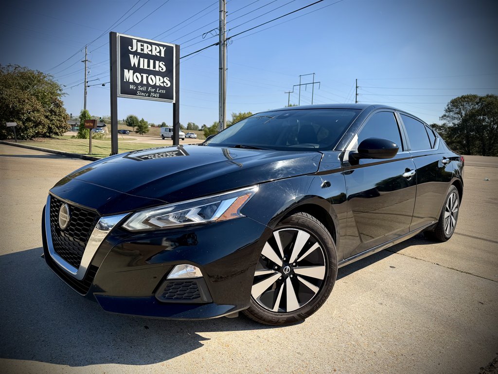 2022 Nissan Altima - $14,950