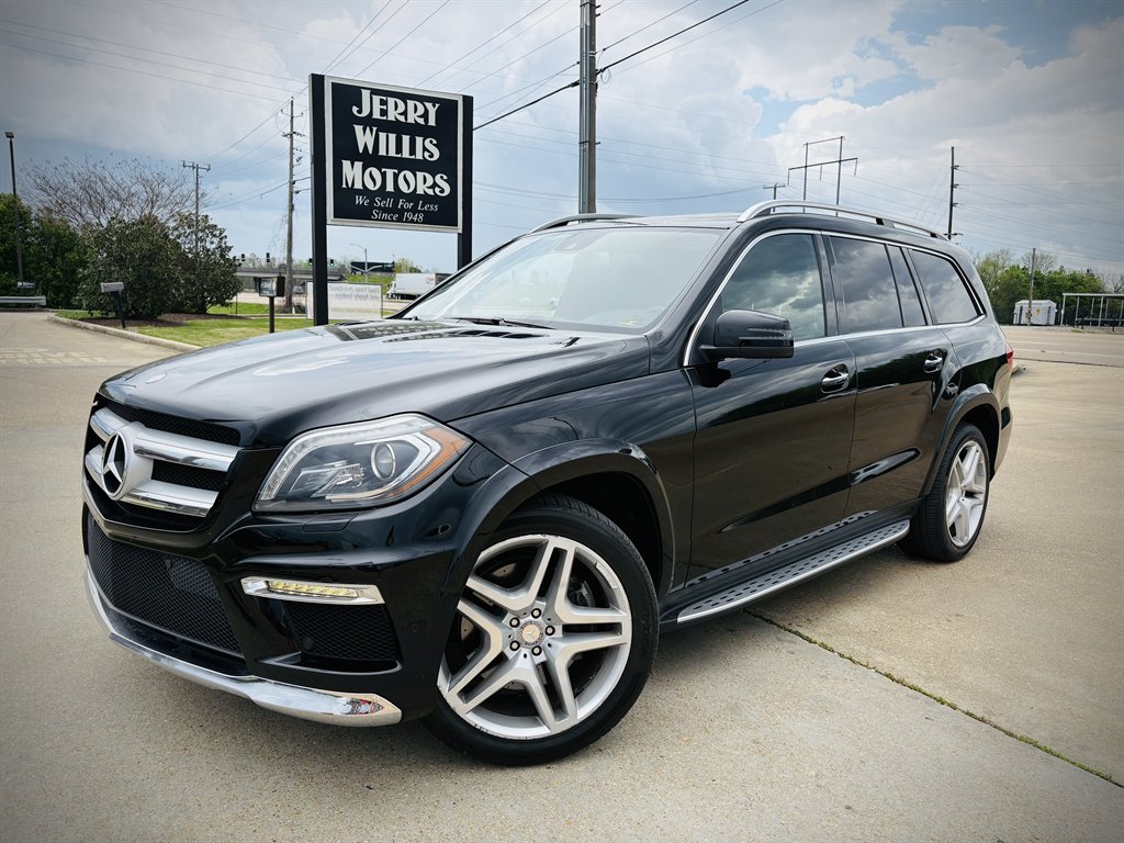 2013 Mercedes-Benz GL-Class GL550 4MATIC photo