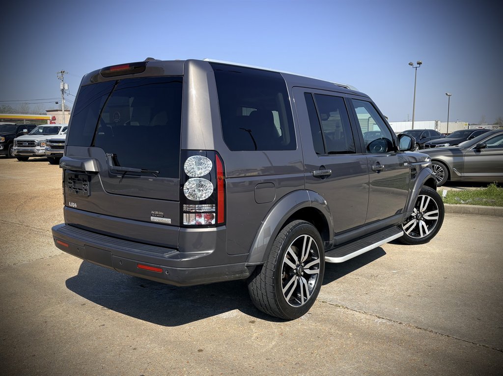 2016 Land Rover LR4 - $16,950