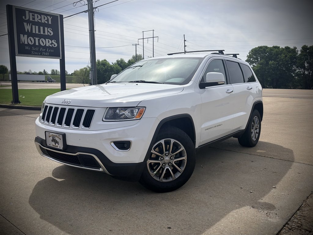 2014 Jeep Cherokee - $13,450
