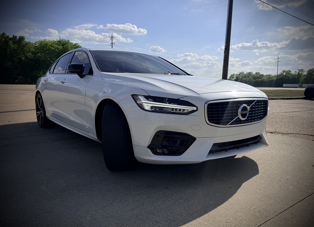 2020 Volvo S90 - $18,450