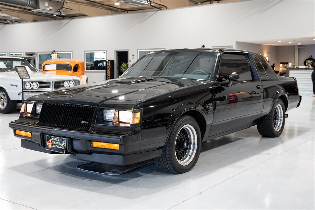 The 1987 Buick Regal Grand National Turbo photos