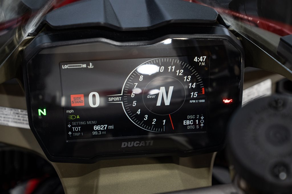 2021 Ducati Panigale V4  photo