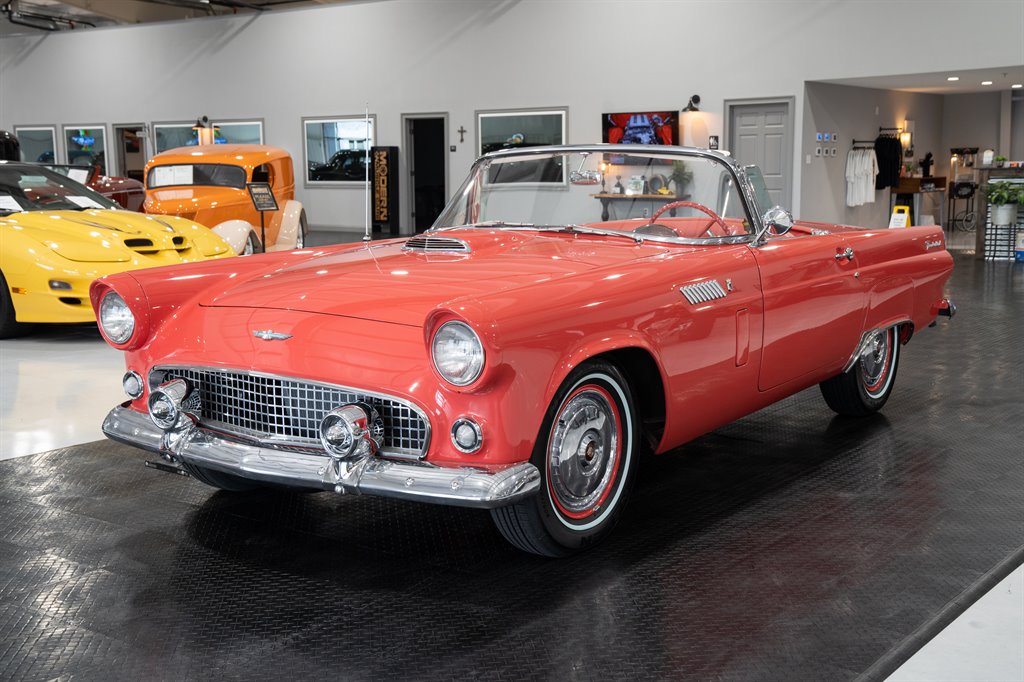 1956 Ford Thunderbird 