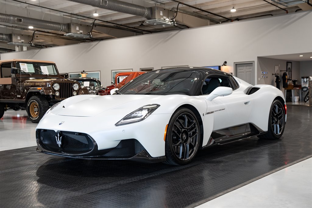 2022 Maserati MC20 Base