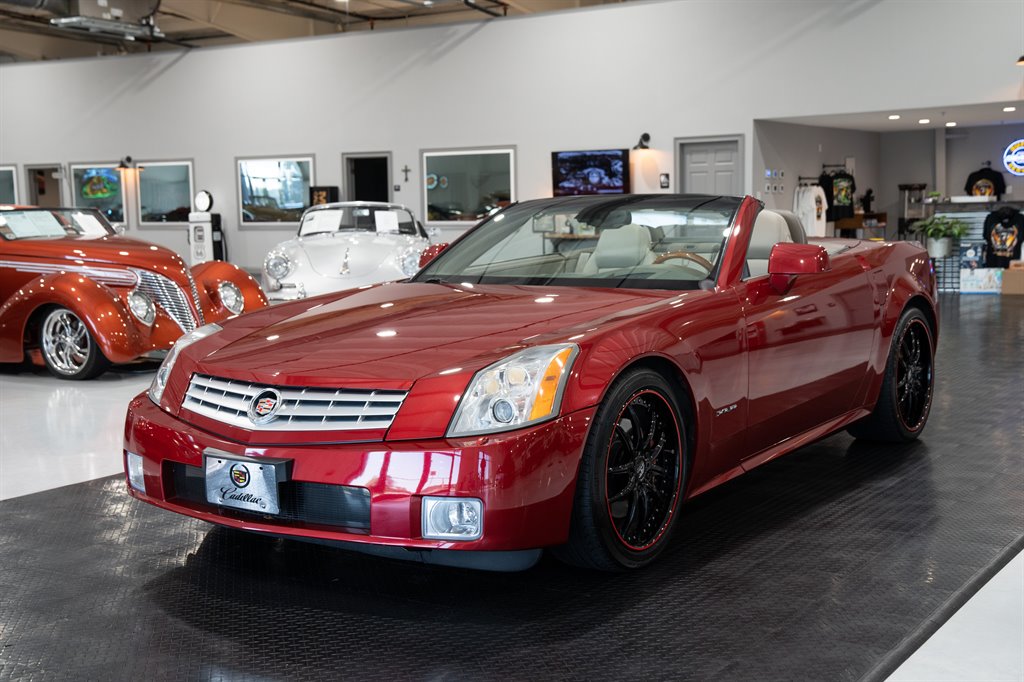 2004 Cadillac XLR 