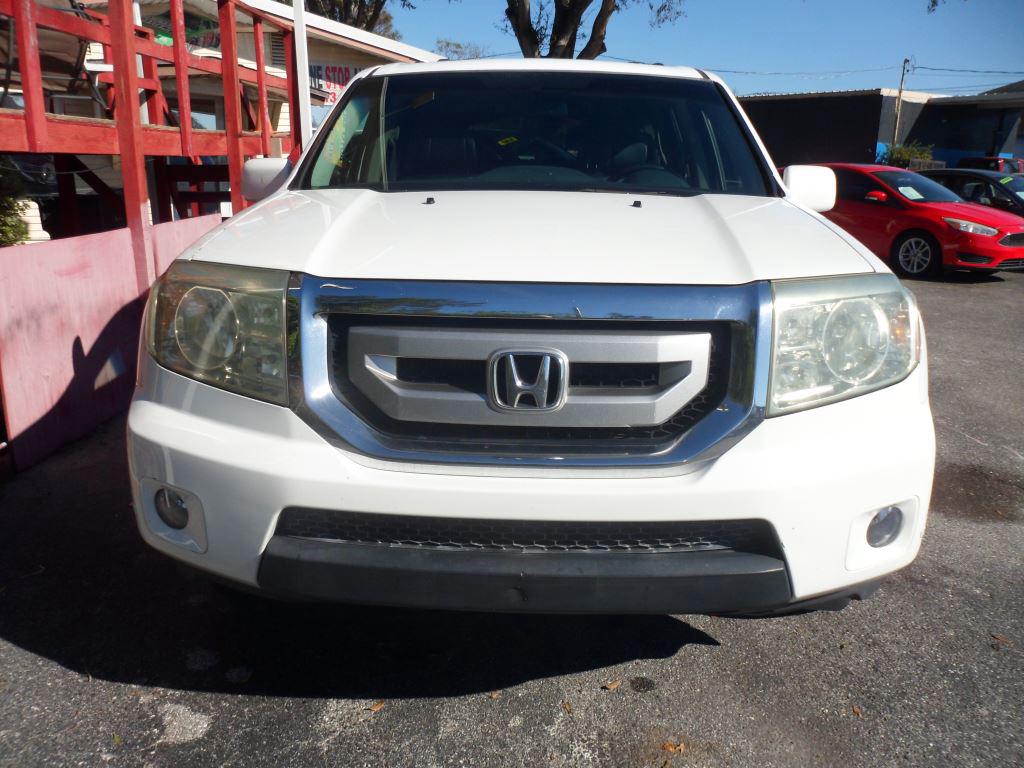 2010 Honda Pilot Touring photo