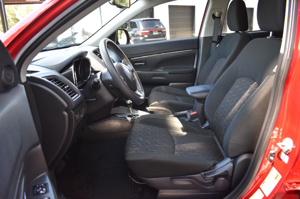 2024 Mitsubishi Outlander - $20,804