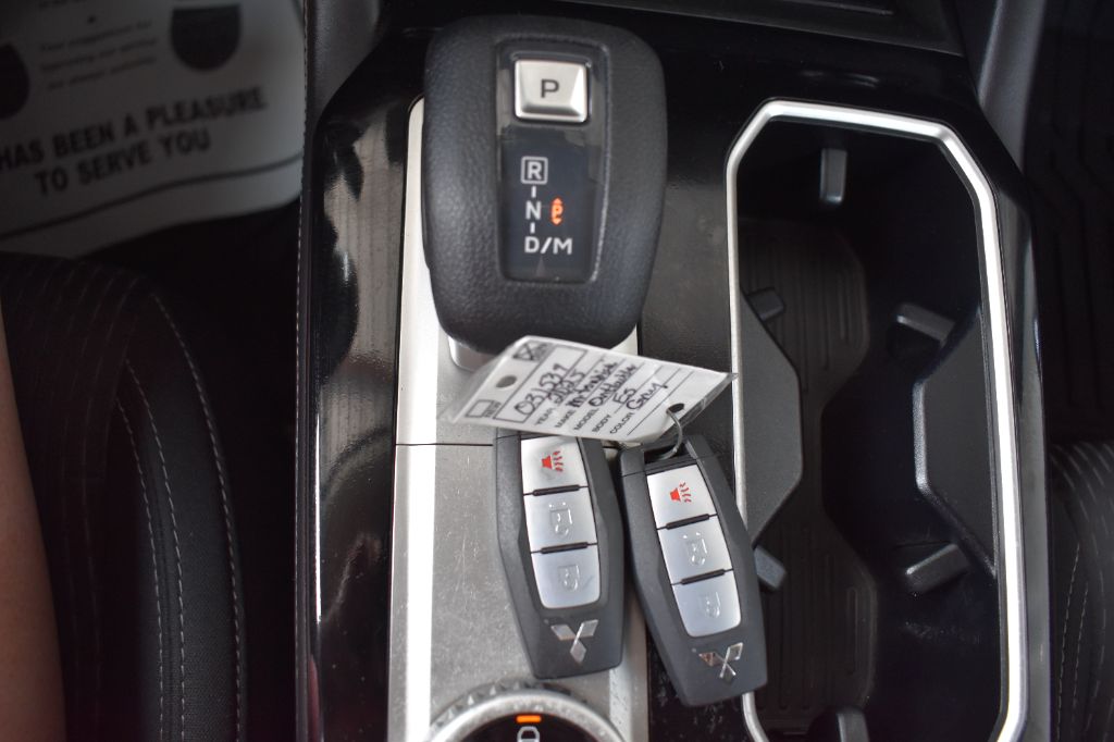 2025 Mitsubishi Outlander - $24,805