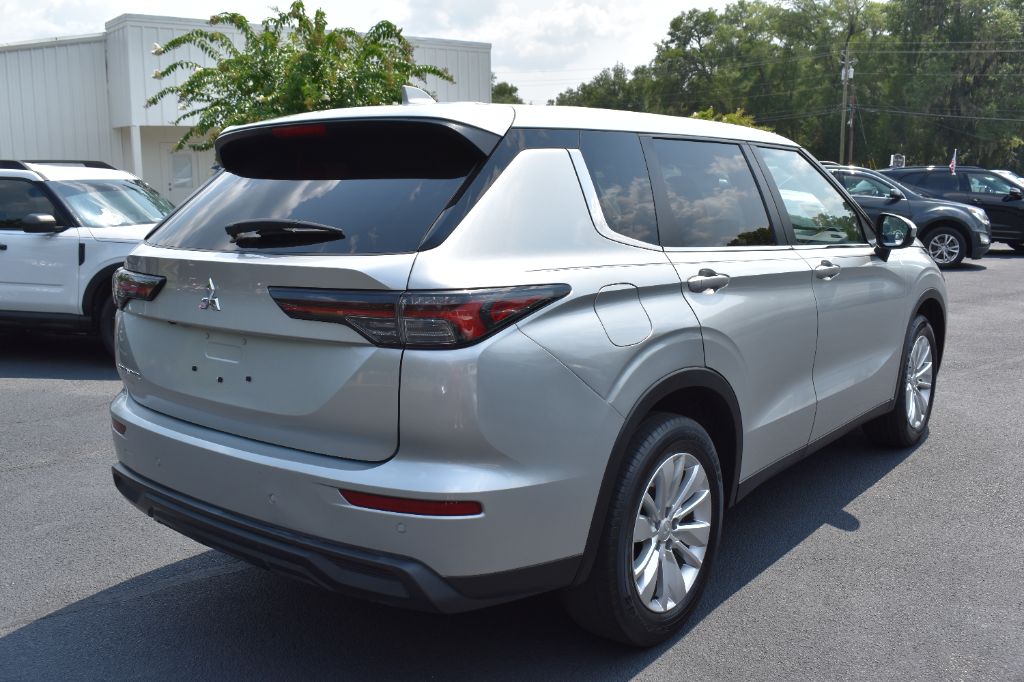 2025 Mitsubishi Outlander - $24,805
