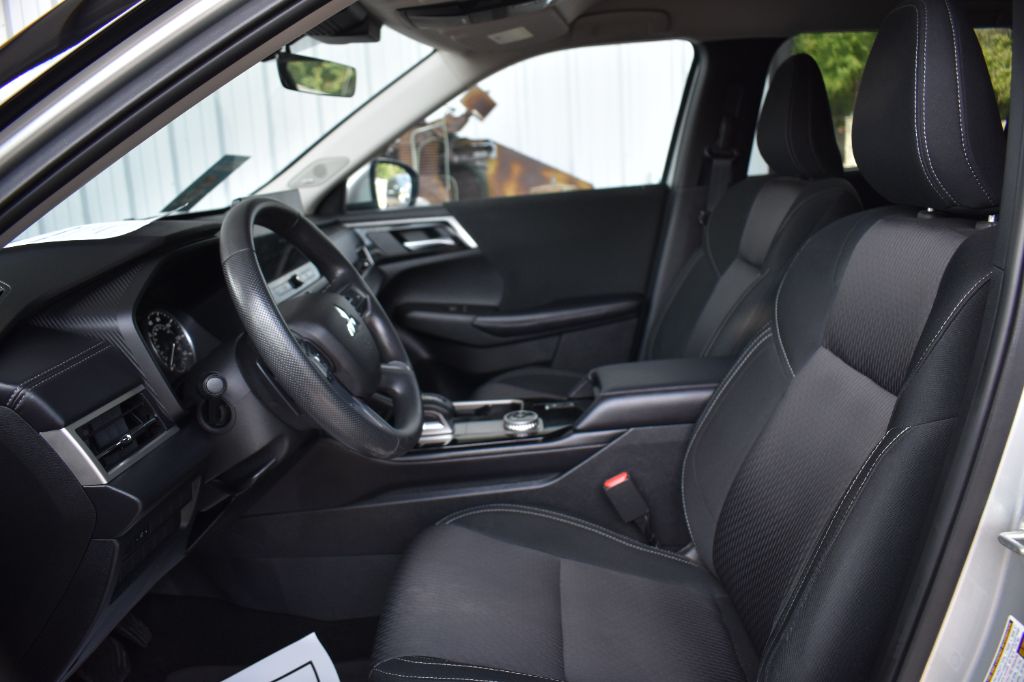2025 Mitsubishi Outlander - $24,805
