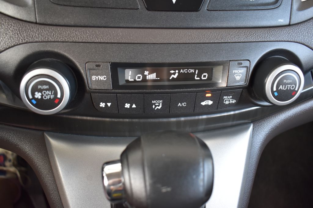 2013 Honda CR-V - $13,803