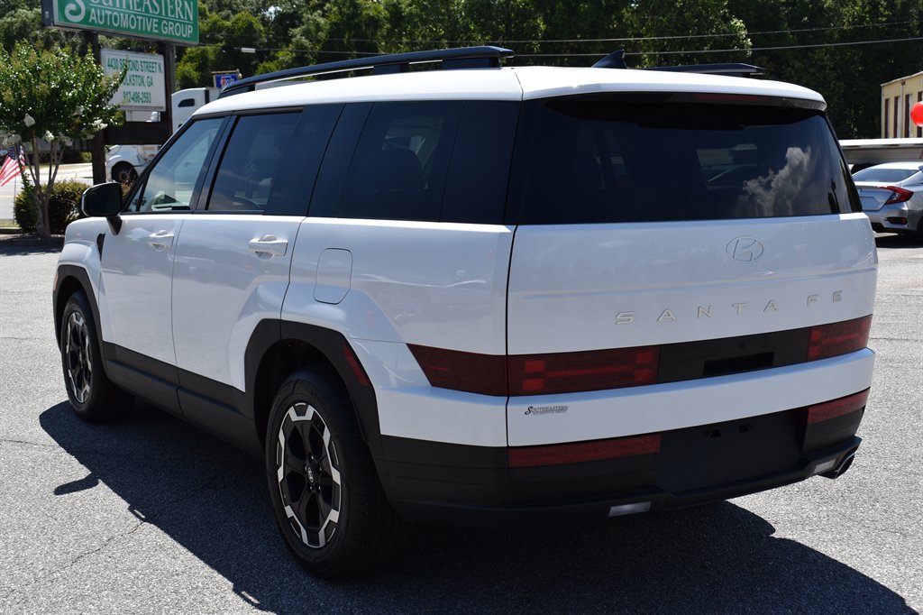 2025 Hyundai Santa Fe SEL photo