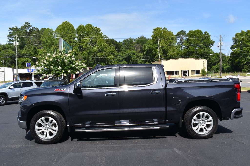 2023 Chevrolet Silverado - $38,083