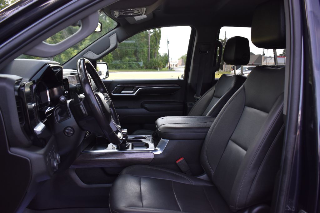 2023 Chevrolet Silverado - $38,083