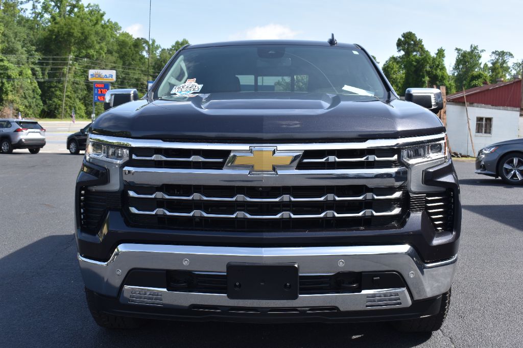 2023 Chevrolet Silverado - $38,083