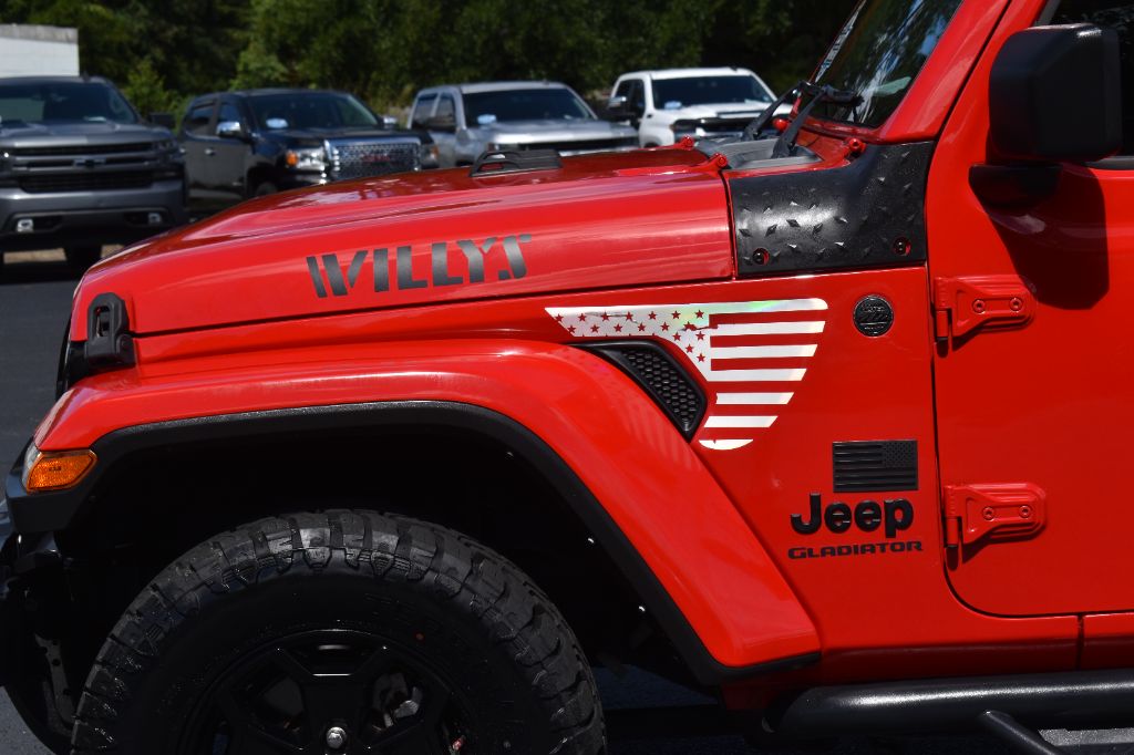 2022 Jeep Gladiator - $29,922