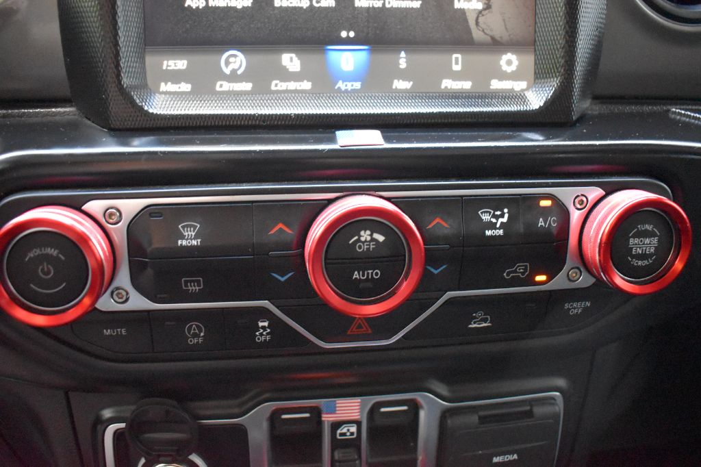 2022 Jeep Gladiator - $29,922