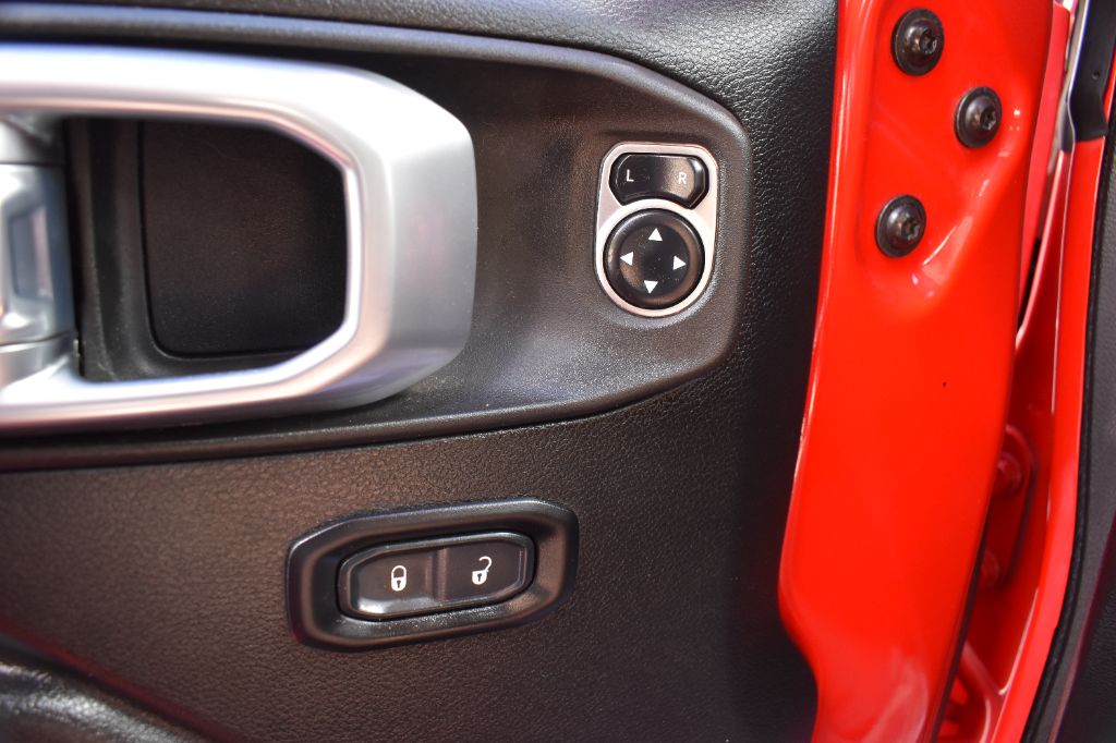 2022 Jeep Gladiator - $29,922