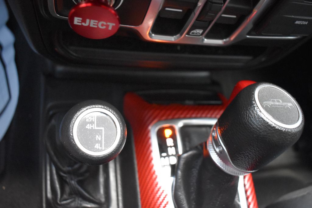 2022 Jeep Gladiator - $29,922