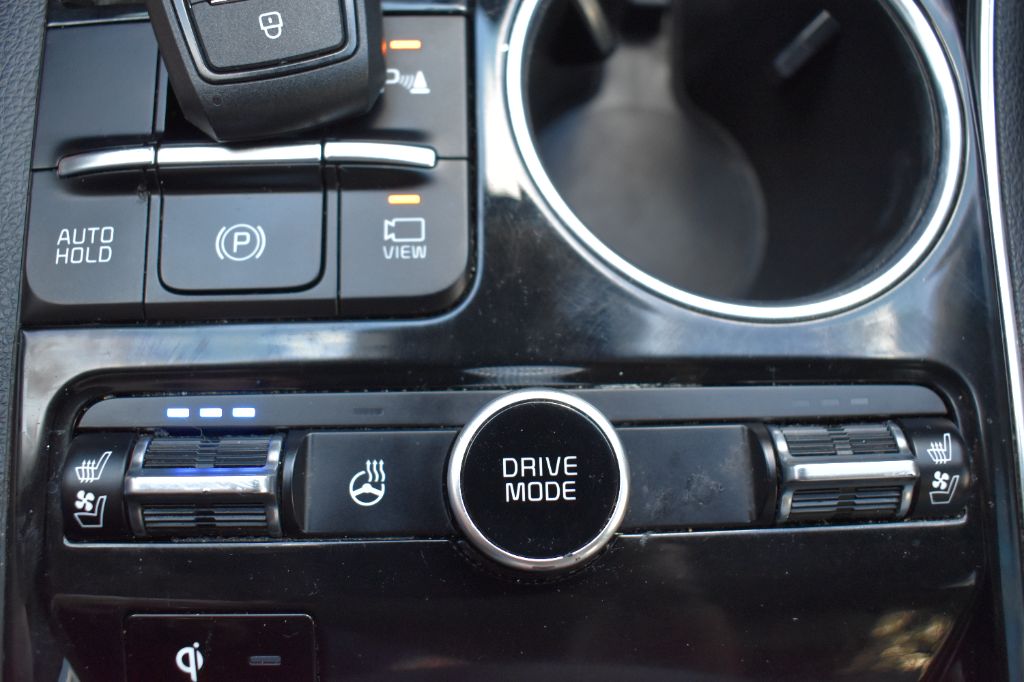 2022 Kia K5 - $19,222