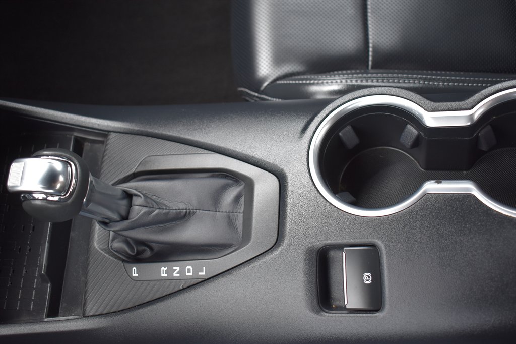 2024 Ford Mustang ECO Premium photo
