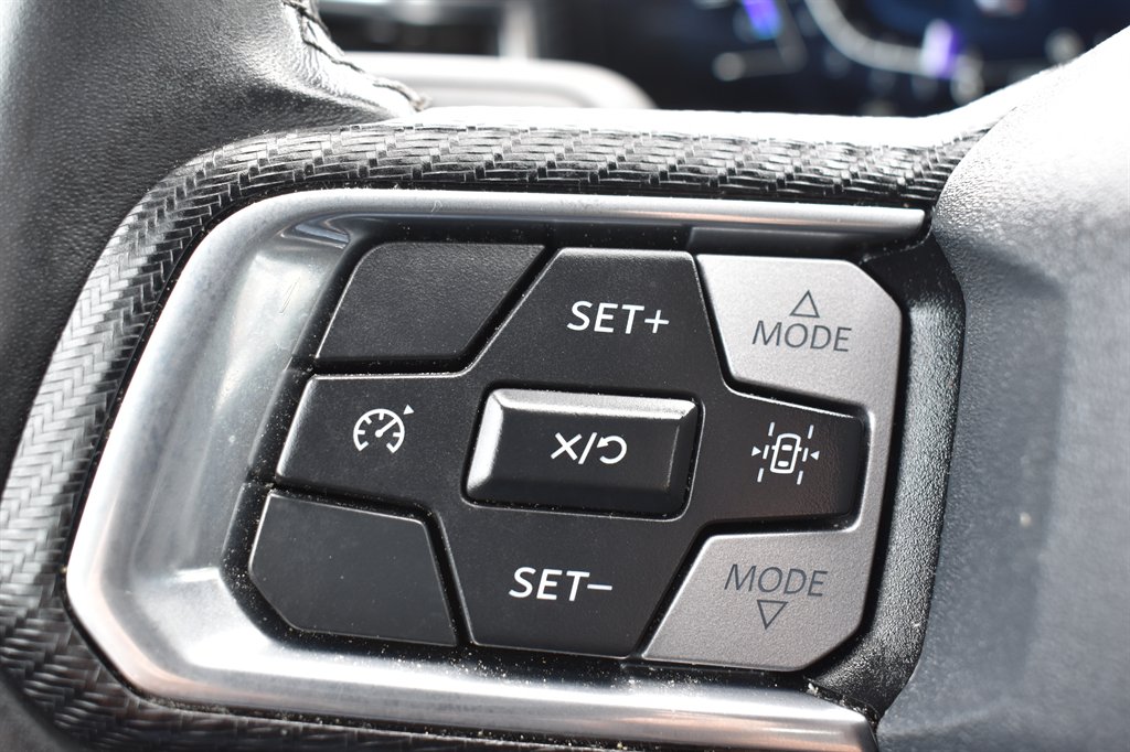 2024 Ford Mustang ECO Premium photo