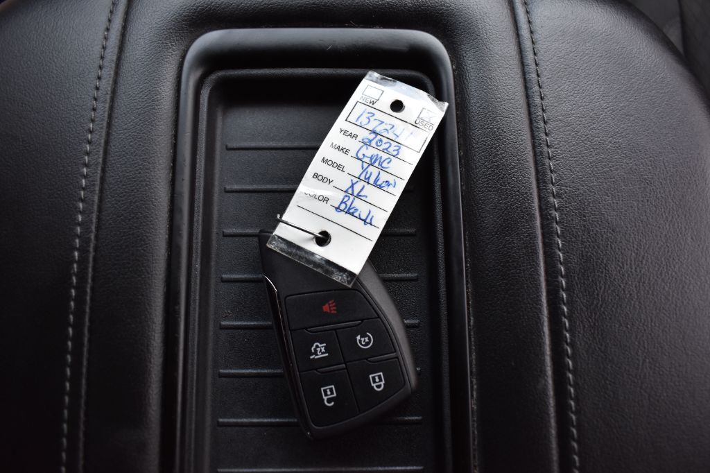 2023 GMC Yukon - $33,803