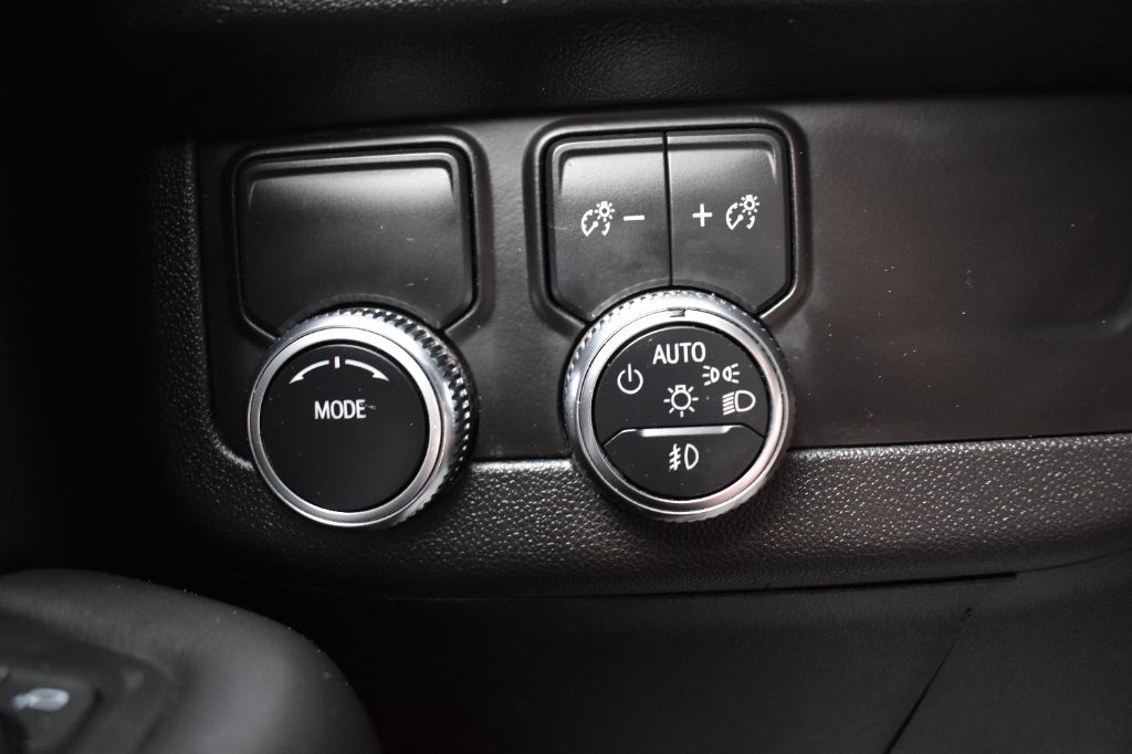 2023 GMC Yukon - $33,803