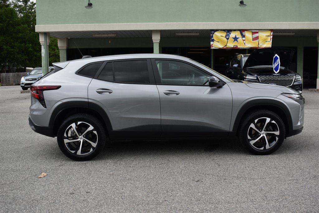 2024 Chevrolet Trax 1RS photo