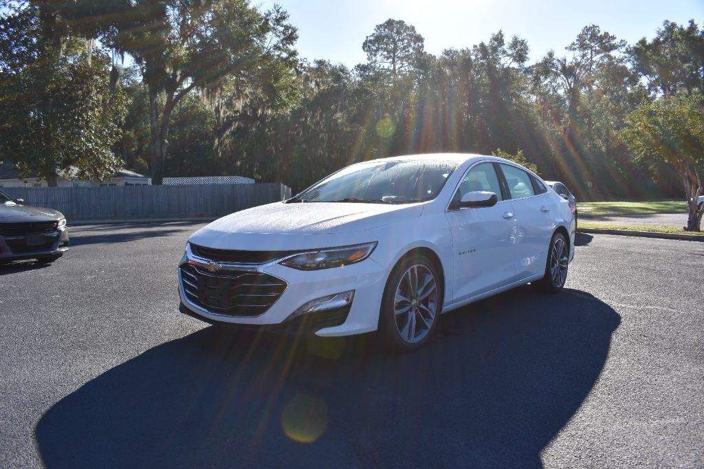 2023 Chevrolet Malibu - $15,883