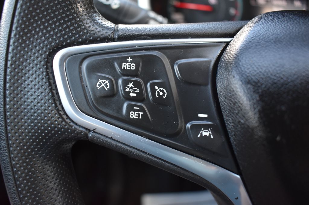 2023 Chevrolet Malibu - $15,883
