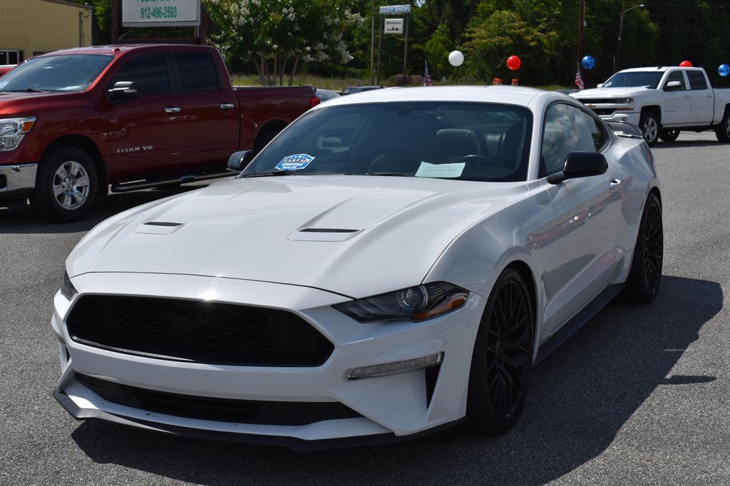 2018 Ford Mustang ECO Premium photo