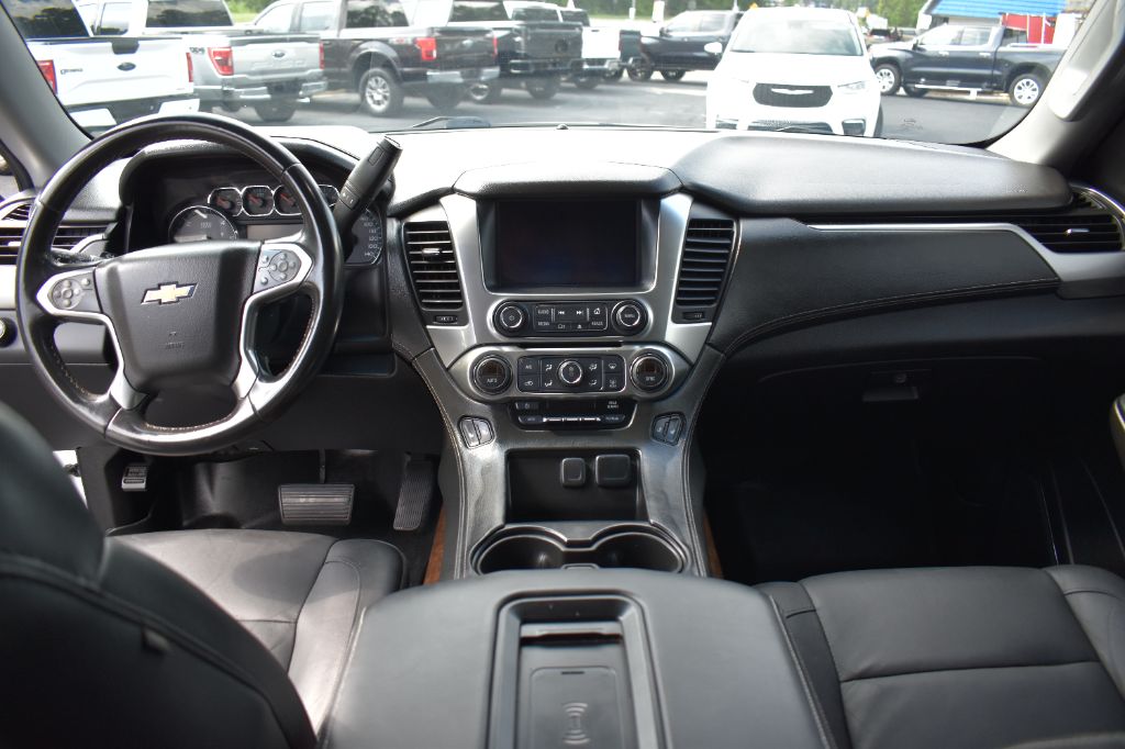2017 Chevrolet Suburban - $18,877